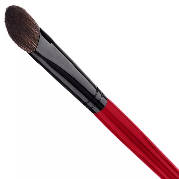 Smashbox Arched Eyeliner & Eye Shadow Brush Duo - Picture 2 of 13